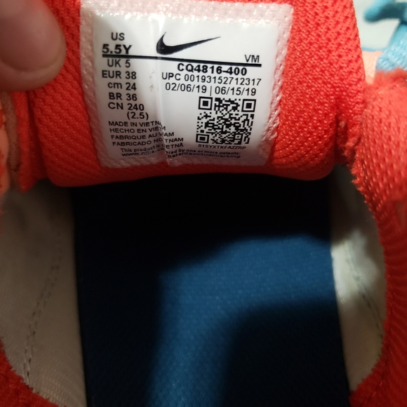 Nike Air Max Plus GS Blue Orange Size 5.5y - Picture 2 of 9